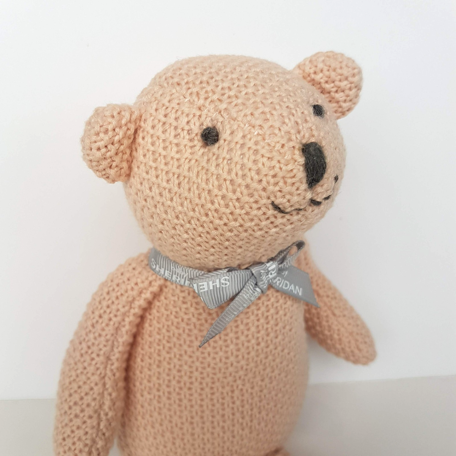 Baby Sheridan KNITTED BEAR RATTLE Lovey Pink Comforter Plush Soft Toy Animal1