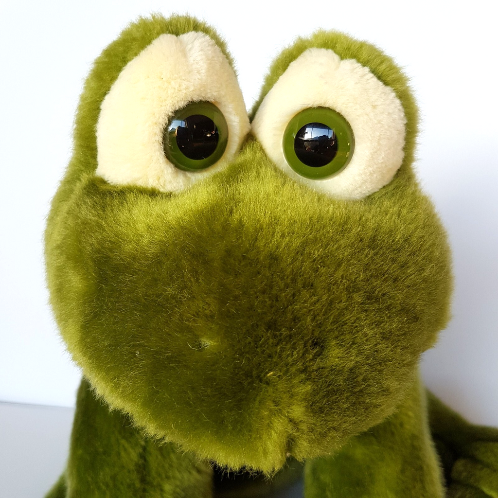 Keel GREEN TREE FROG Plush 25cm Sitting Stuffed Animal Reptile Soft Toy Cuddly1