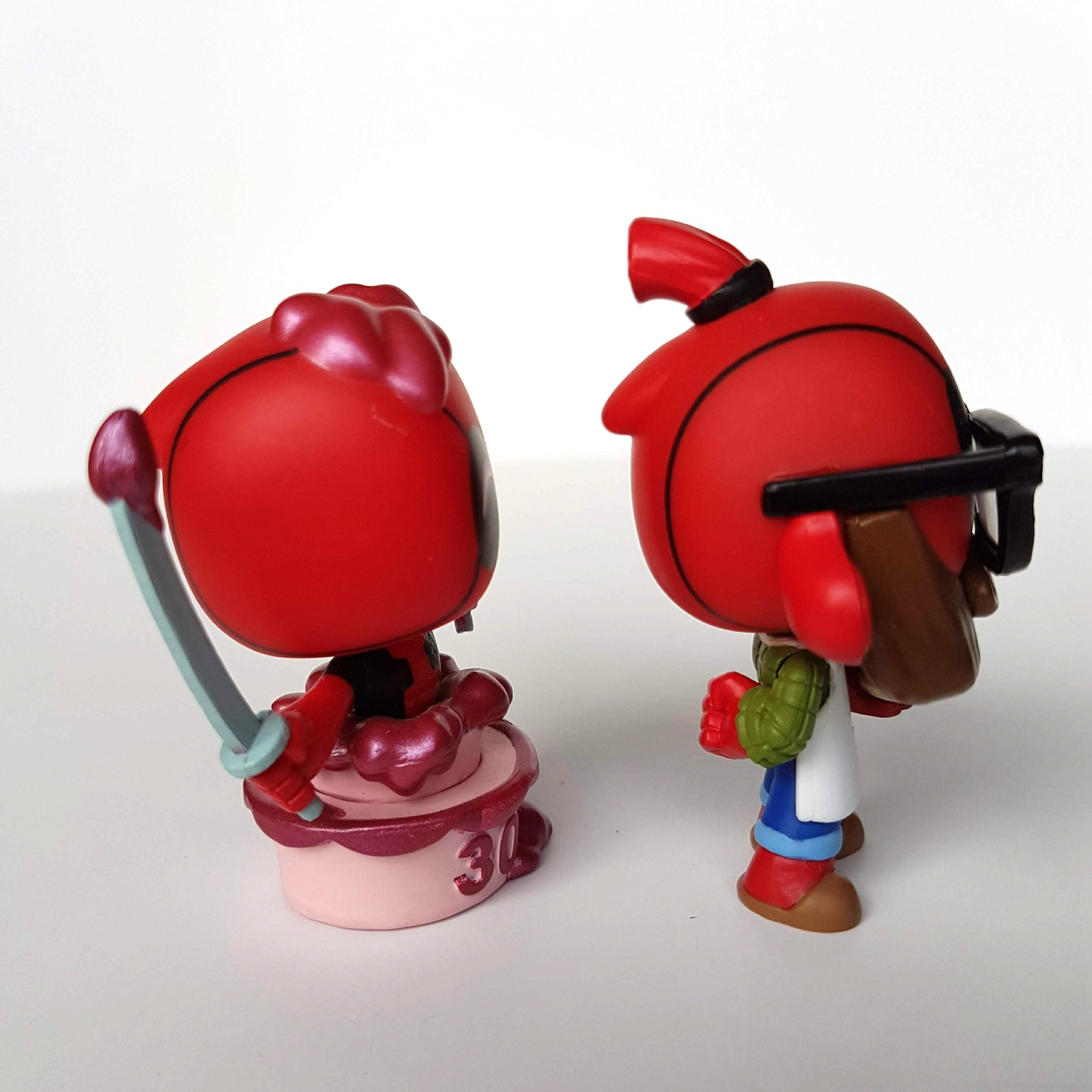 Funko Mystery Minis DEADPOOL 30th Anniversary + Coffee Barista Action Figure Toy5