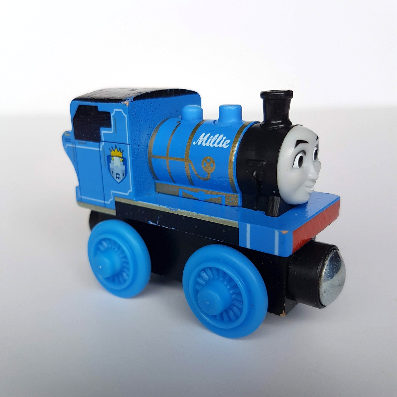 Thomas WOODEN MILLIE Magnetic Activity Train Toy Locomotive Steam Castle Logo1