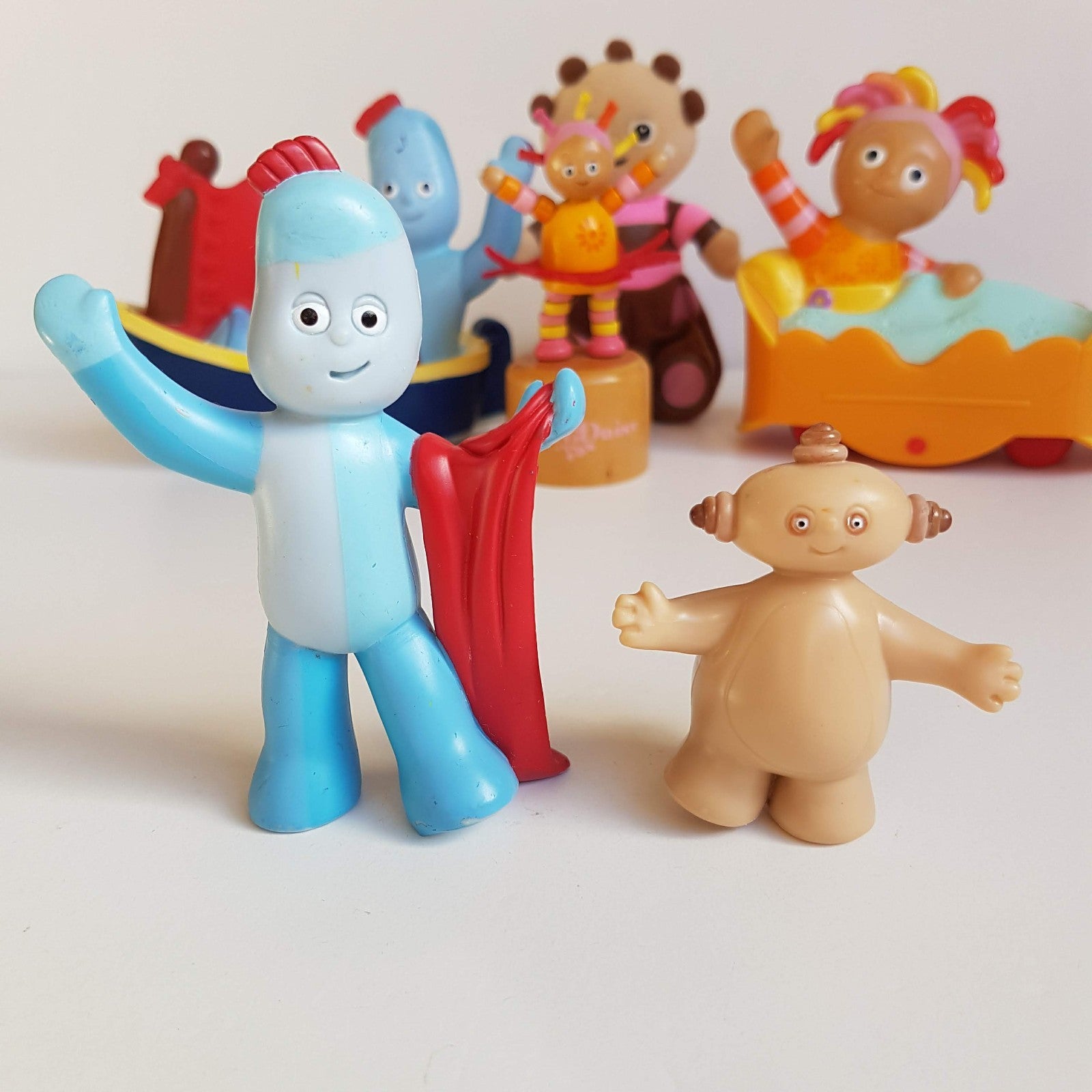 IN THE NIGHT GARDEN Figures LOT Igglepiggle Upsy Daisy Makka Pakka Push Toy4