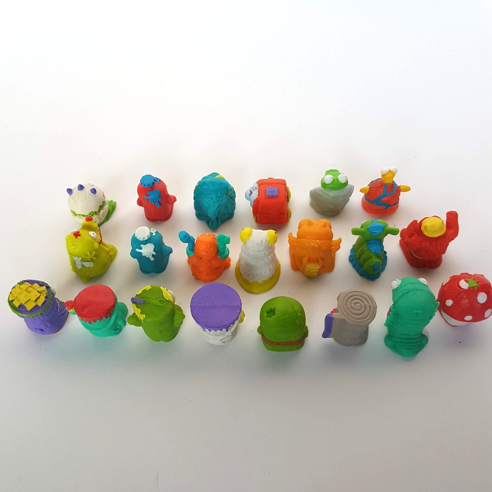 TRASH PACK Figures Lot Mixed Bundle Garbage Kids Toys Rubbery Gross Characters9