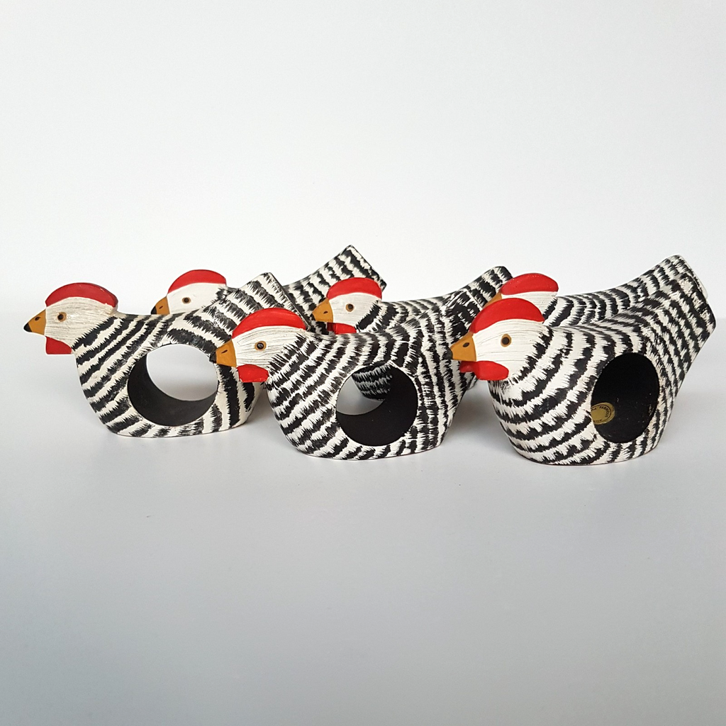 VTG ROOSTER NAPKIN RINGS Folk Art Decorative Bird Wooden Hand Painted Animal4