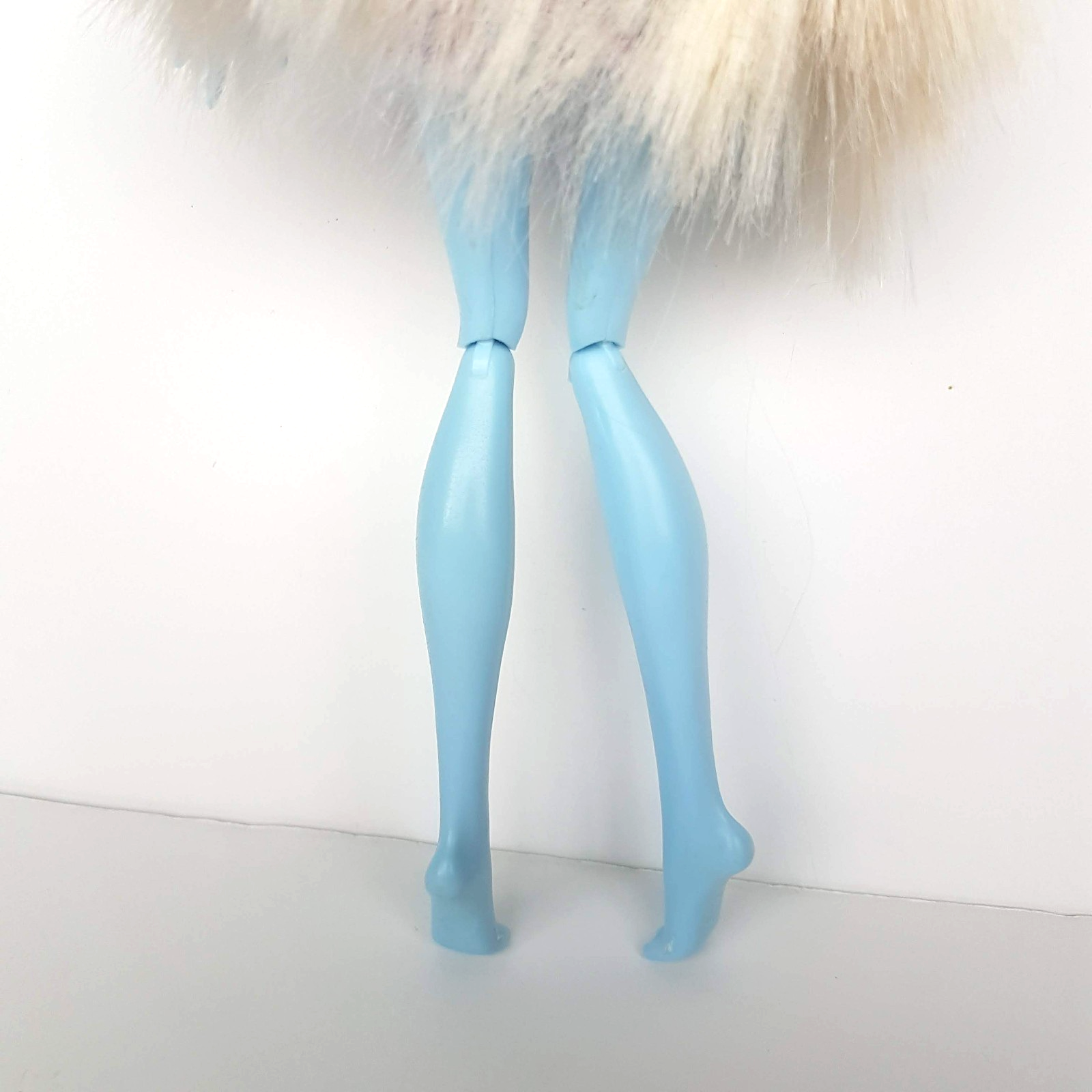 Monster High ABBEY BOMINABLE Music Festival Mattel Blue Fashion Doll Outfit Toy11