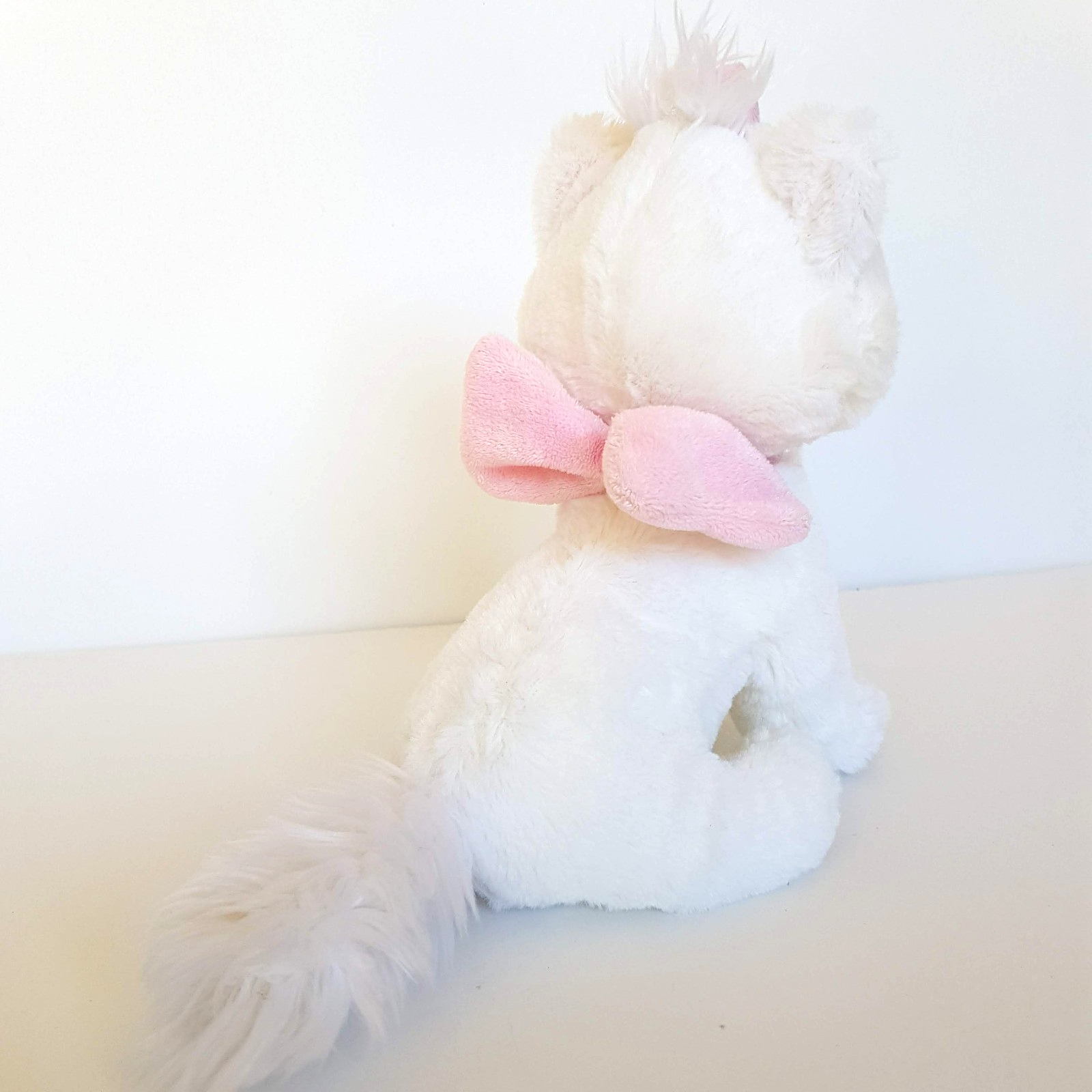 Disney Aristocats MARIE WHITE Cat Kitten 19cm Soft Toy Stuffed Animal Pet2