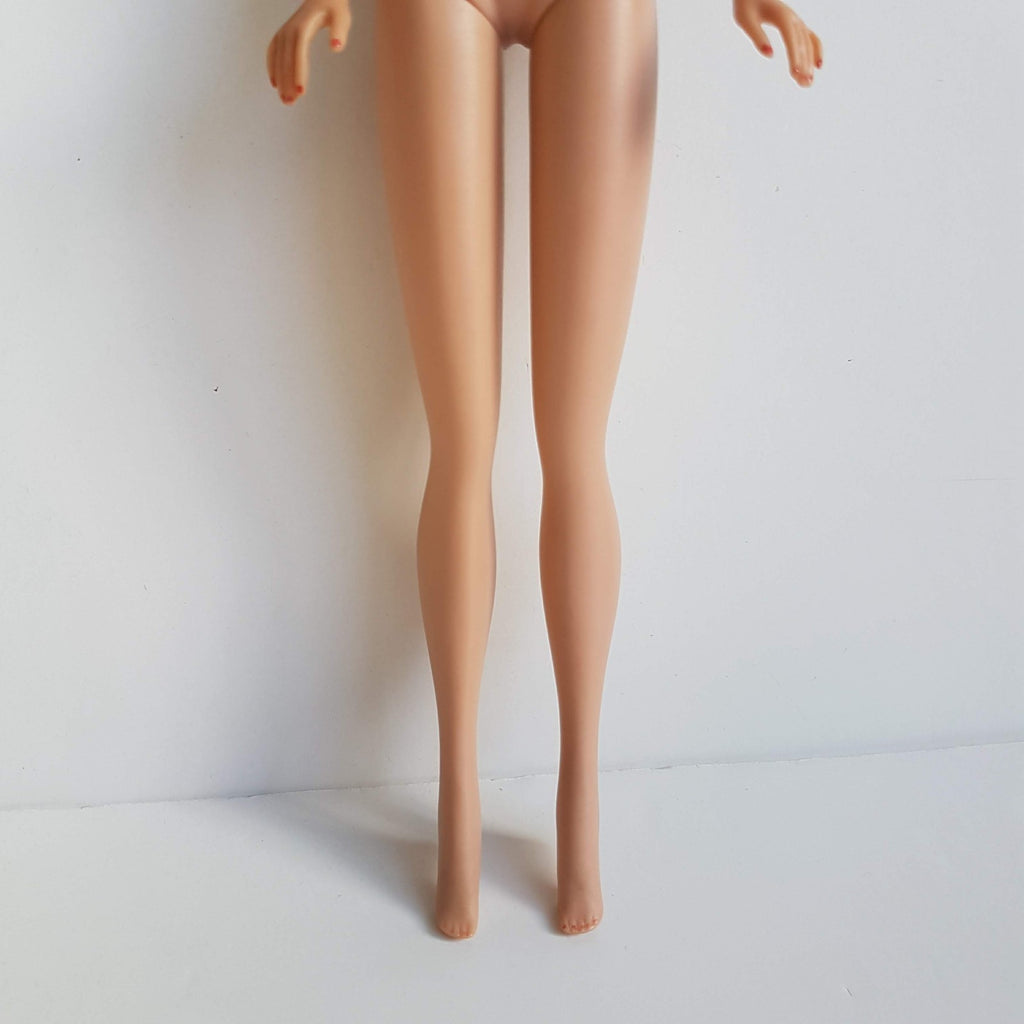 VTG 1962 Bubble Cut BARBIE Auburn Red Head Nails #18 Japan Fashion Doll RARE10