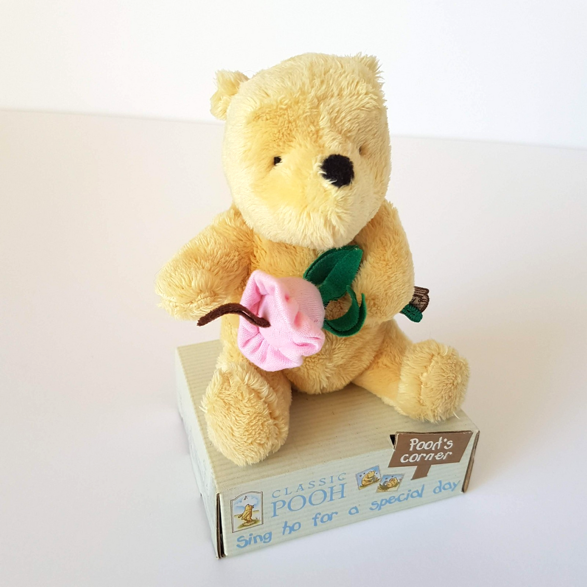 Pooh’s Corner CLASSIC WINNIE THE POOH Bear Plush 13cm Stuffed Animal Soft Toy1