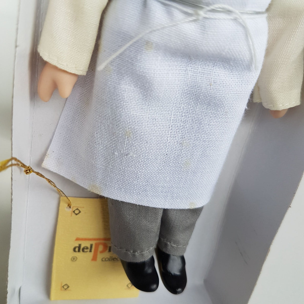 Del Prado Doll House VICTORIAN COOK MAN Doll Apron BOXED Collectible Doll Toy10