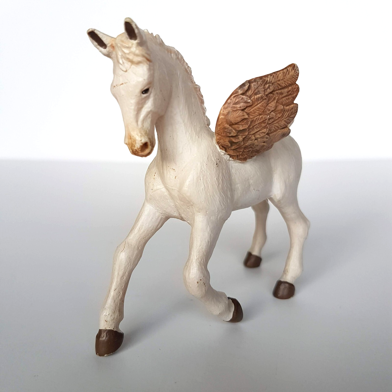 2011 PAPO 9cm BABY PEGASUS Magic Fantasy Horse Figure Figurine White Gold Toy #11