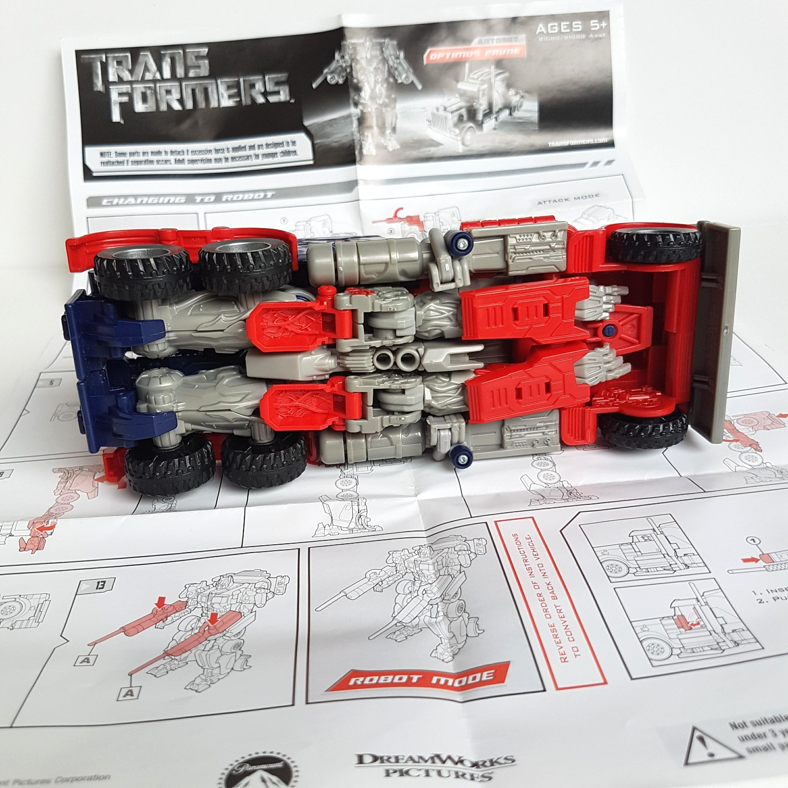 Transformers OPTIMUS PRIME Truck 2007 18cm Autobot Robot Action Figure Toy EUC9