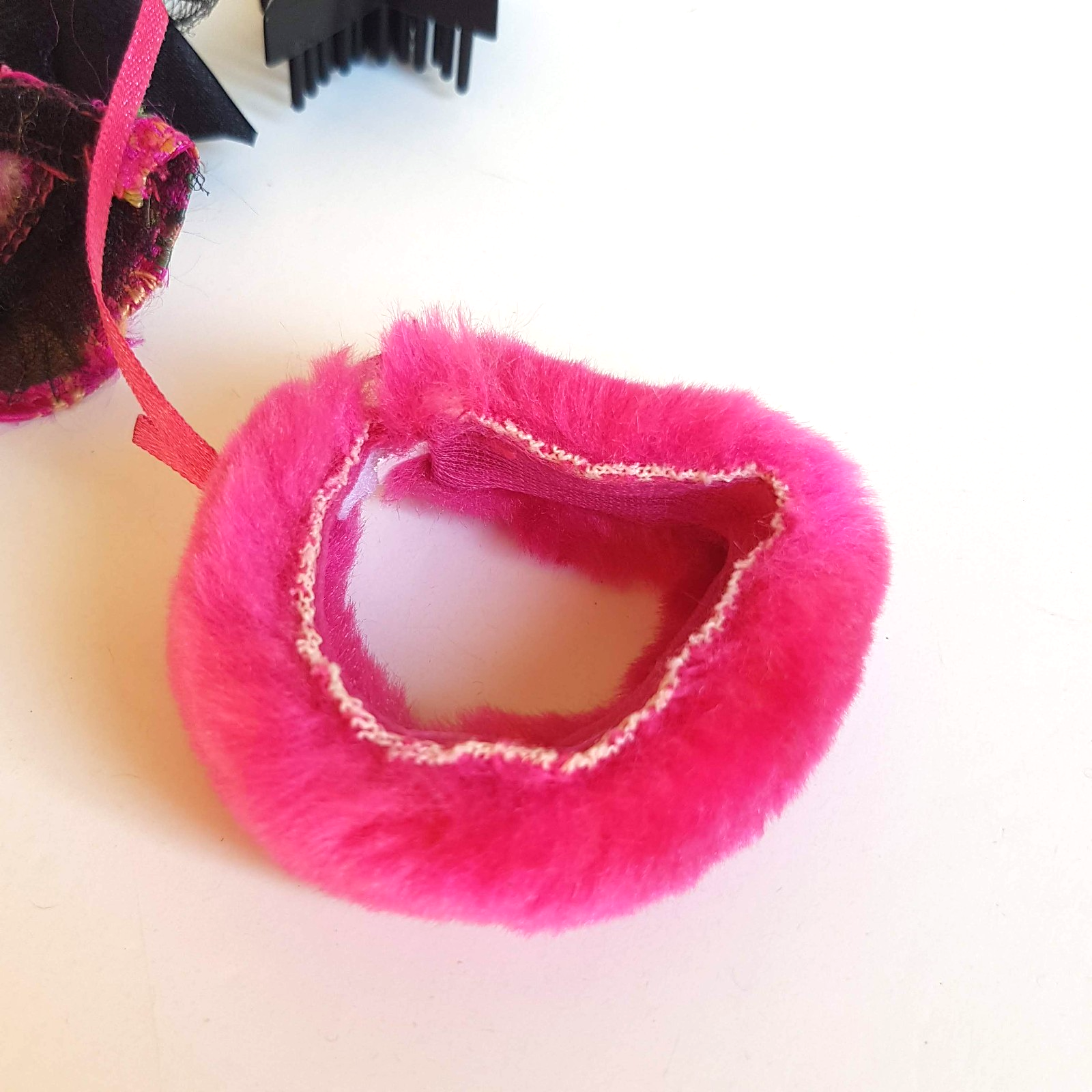 Bratz Doll OOH LA LA DANA Replacement Shirt Boa Dress Brush Fashion Doll Parts8