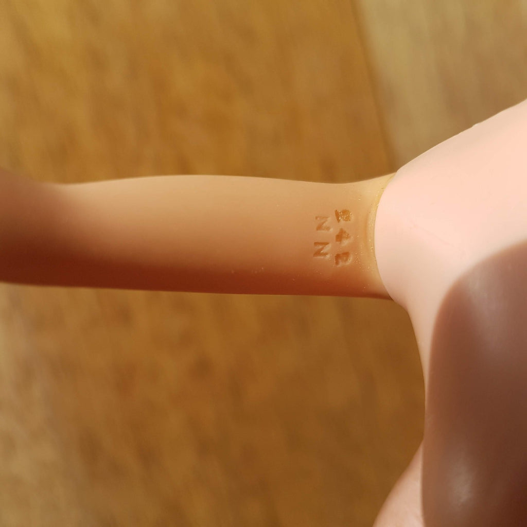 VTG 1962 Bubble Cut BARBIE Auburn Red Head Nails #18 Japan Fashion Doll RARE21