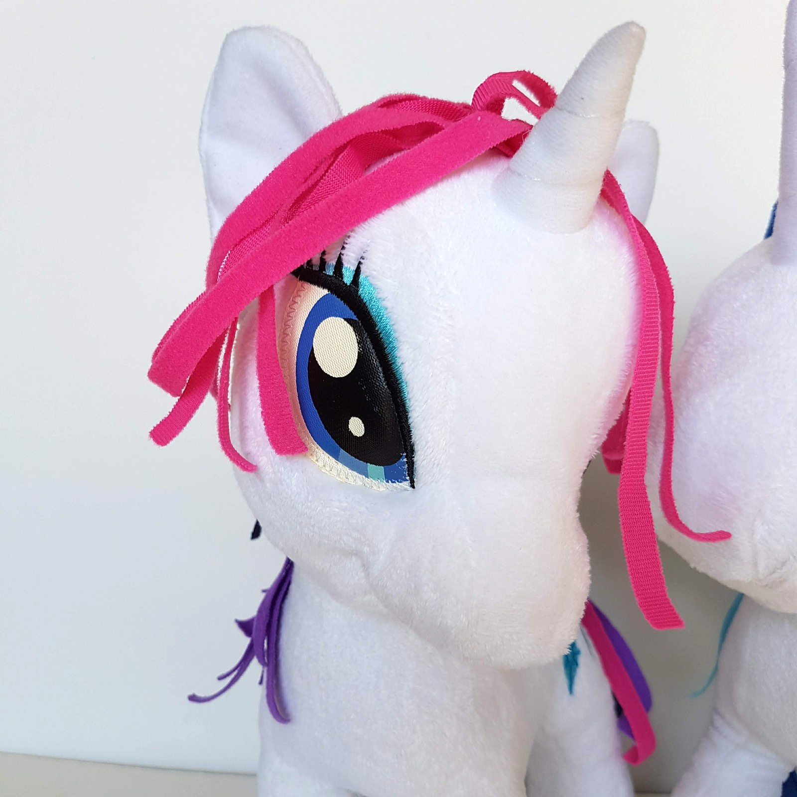 My Little Pony SHINING ARMOUR & RARITY 29cm Soft Toy Horse Plush Stuffed Animal1