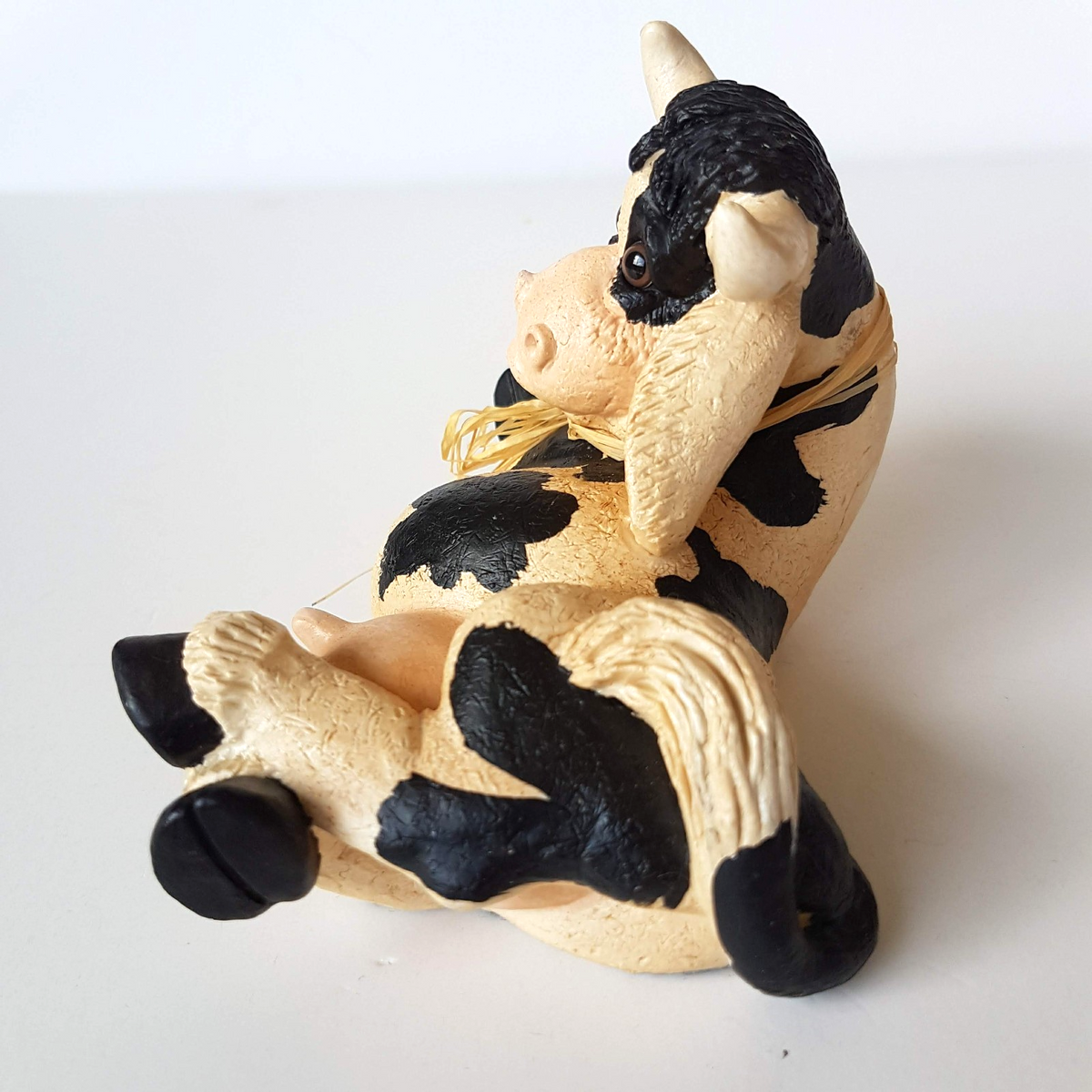 Vintage PETE APSIT COW Figure 1994 Statue Resin Holstein Collectible Black Beige5