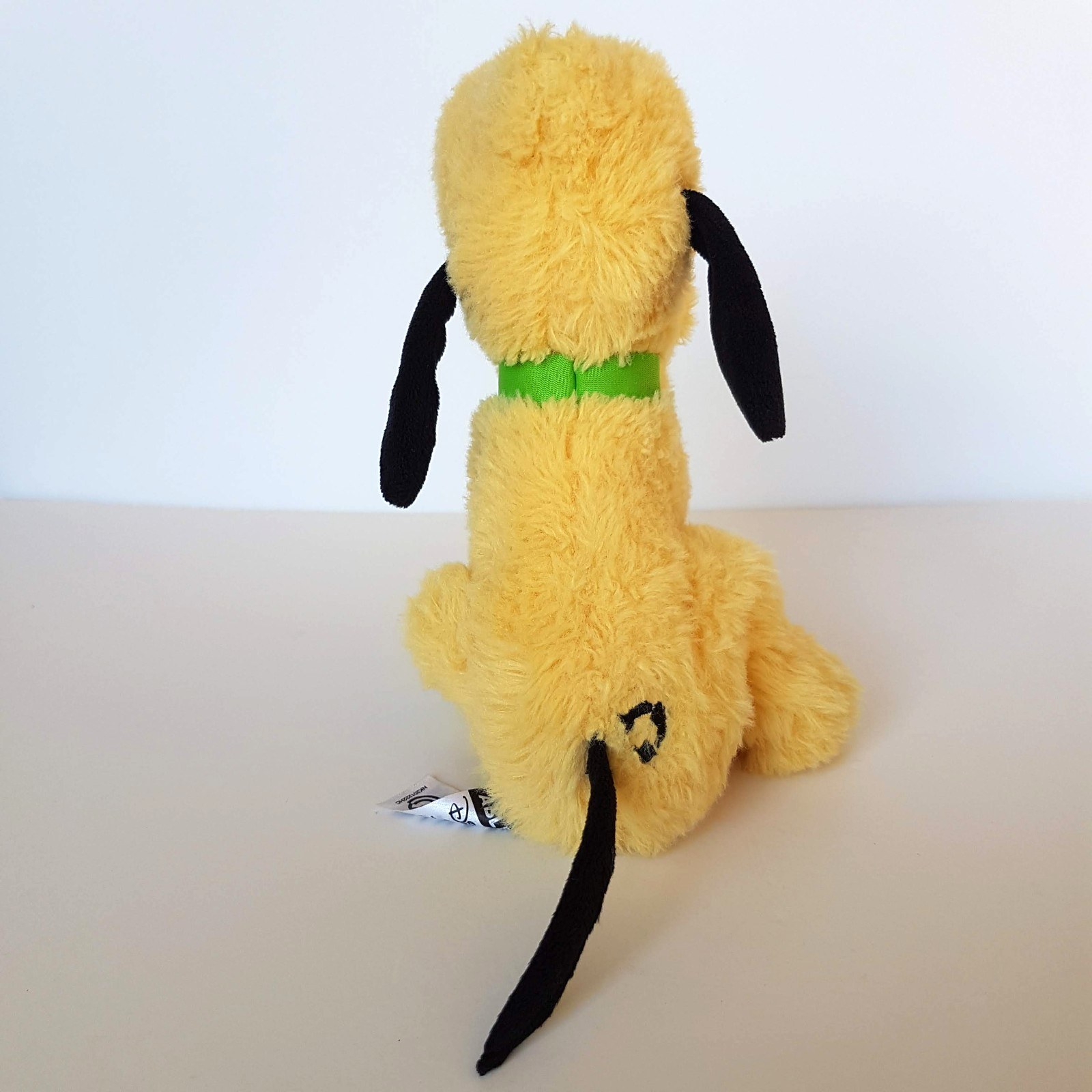 Disney RE SOFTABLES PLUTO Dog 19cm Stuffed Animal Mickey & Friend Puppy Soft Toy2