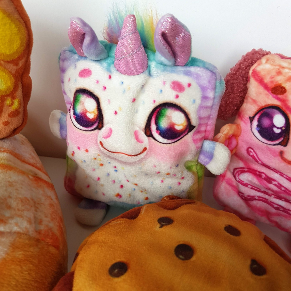 Cookeez Makery LOT Scented Unicorn Dog Rabbit Hello Kitty Plush Stuffed Soft Toy5