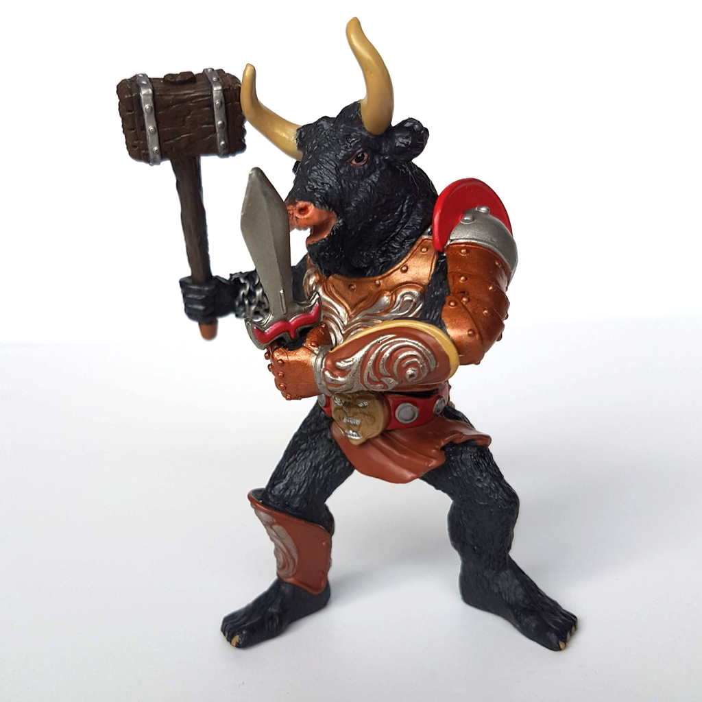 RARE Papo BLACK MINOTAUR VARIANT Action Figure 10cm Fantasy 2006 Animal Warriors0