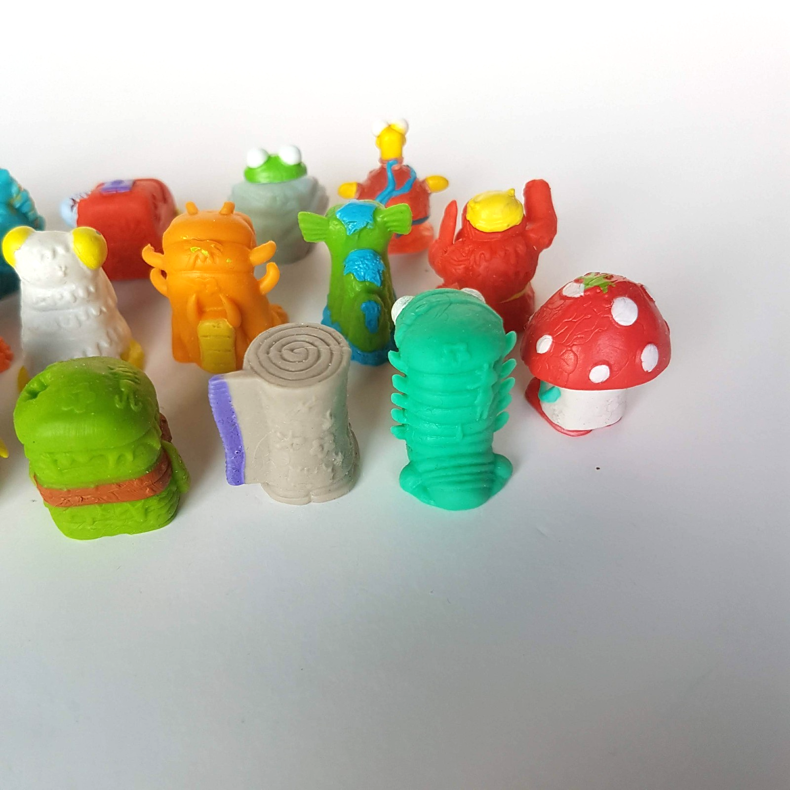 TRASH PACK Figures Lot Mixed Bundle Garbage Kids Toys Rubbery Gross Characters8