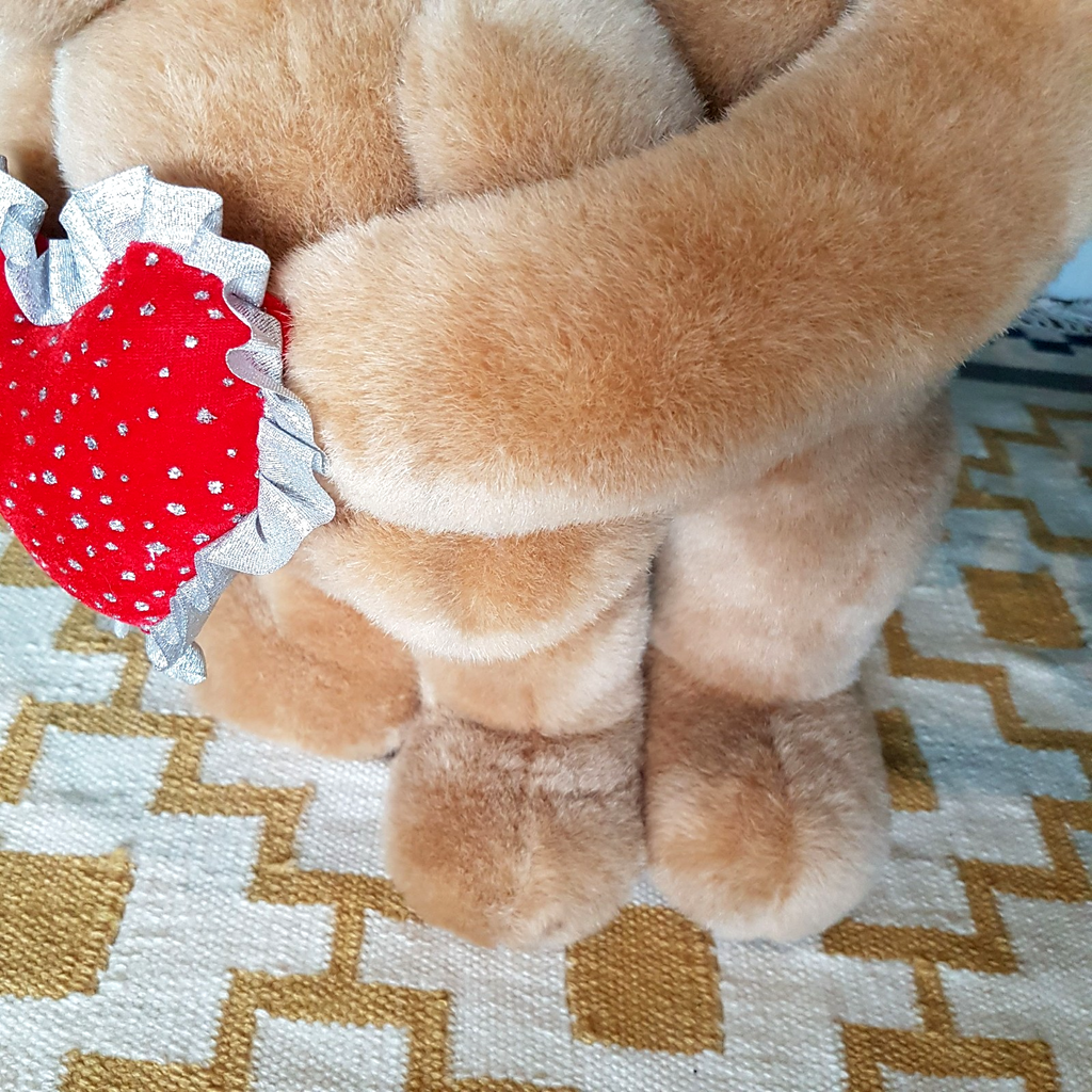 Valentines CUDDLE TEDDY BEARS Plush Heart Love Toy 47cm Soft Toy Stuffed Animal3