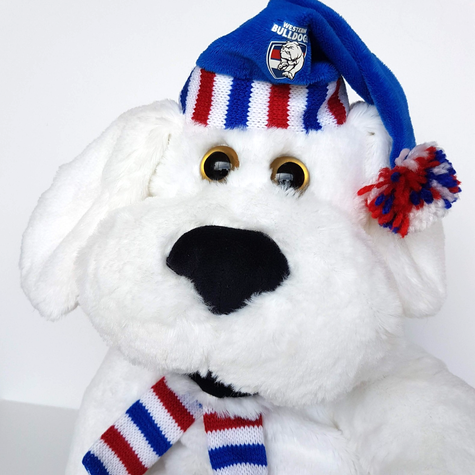 AFL WESTERN BULLDOGS Football Backpack Plush Dog Kids Bag Footy Merchandise Toy1
