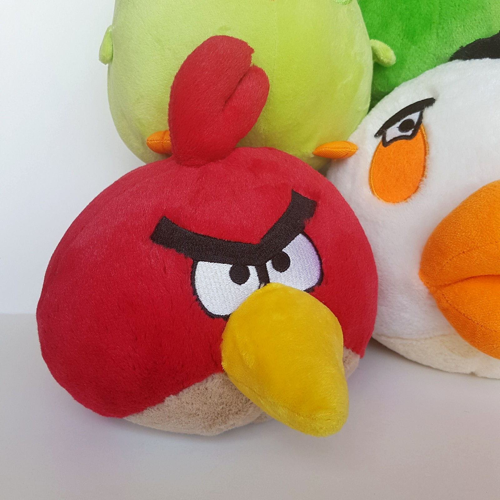 ANGRY BIRDS PLUSH LOT Stuffed Animal Red Matilda Pig Eagle Chuck Bird Soft Toy3
