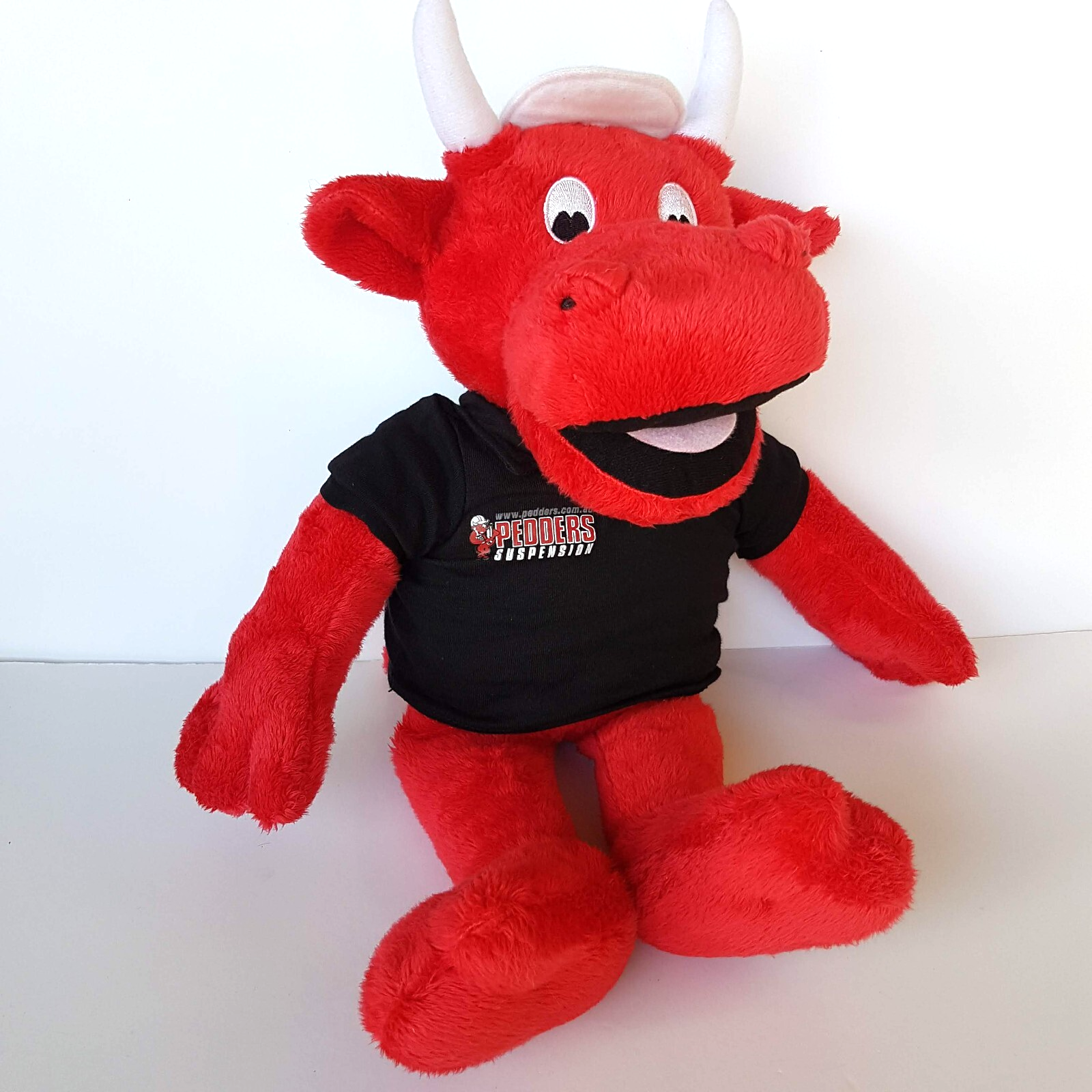 PEDDERS SUSPENSION Bull Mascot Plush Car Auto Advertising Merchandise 44cm Toy0