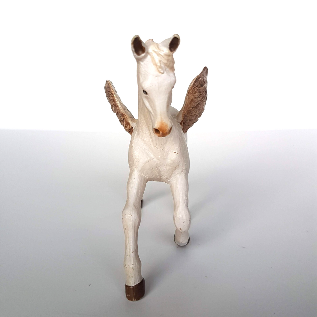 2011 PAPO BABY PEGASUS 9cm Magic Fantasy Horse Figure Figurine White Gold Toy #26