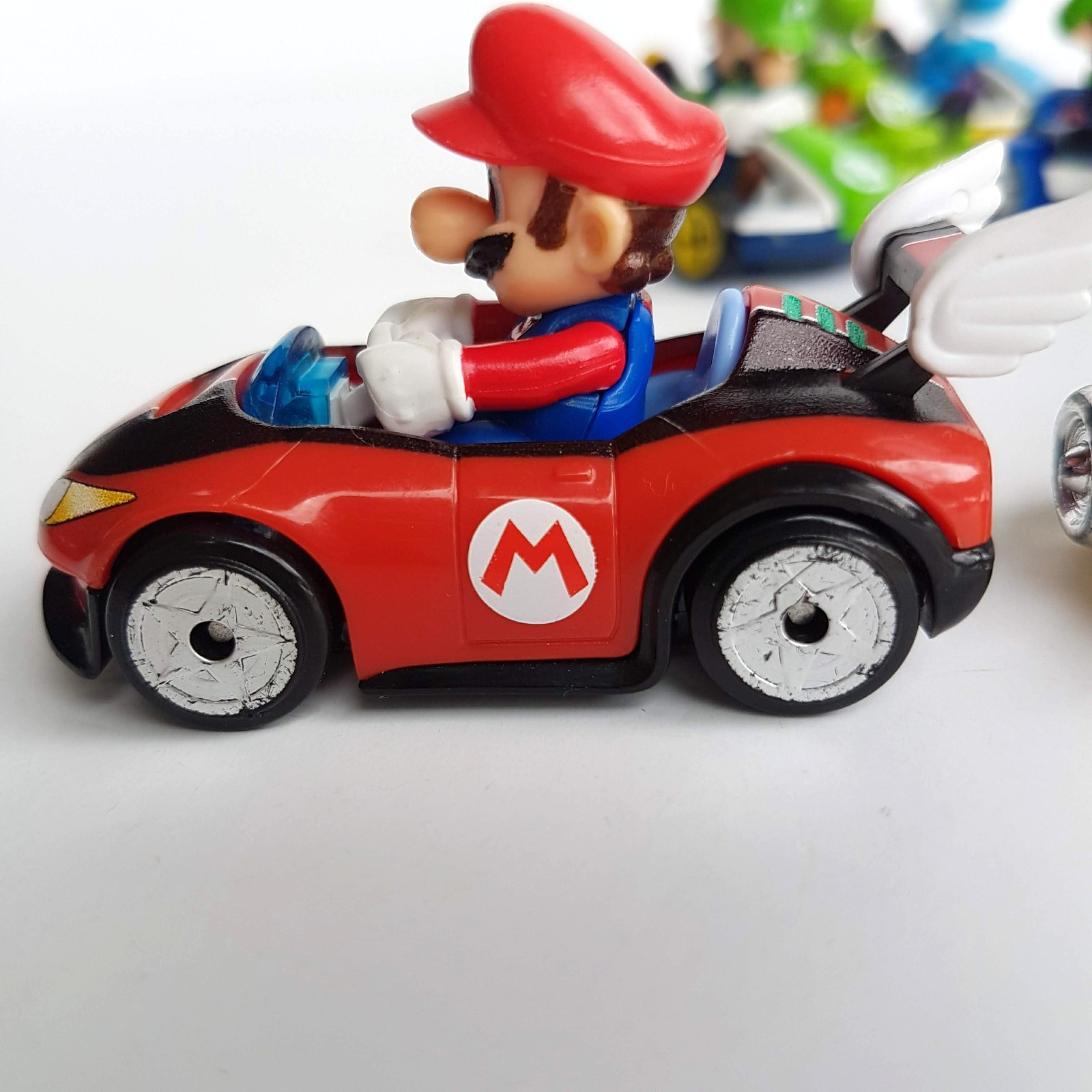 Super Mario HOTWHEELS DIE CAST Lot Nintendo Cars Luigi Yoshi Mario Gaming Toys11