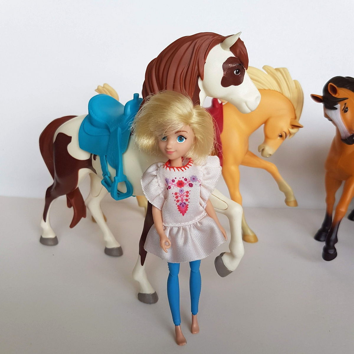 SPIRIT RIDING FREE Horse Figures Abigail Boomerang Chica Linda Doll Playset Pony1