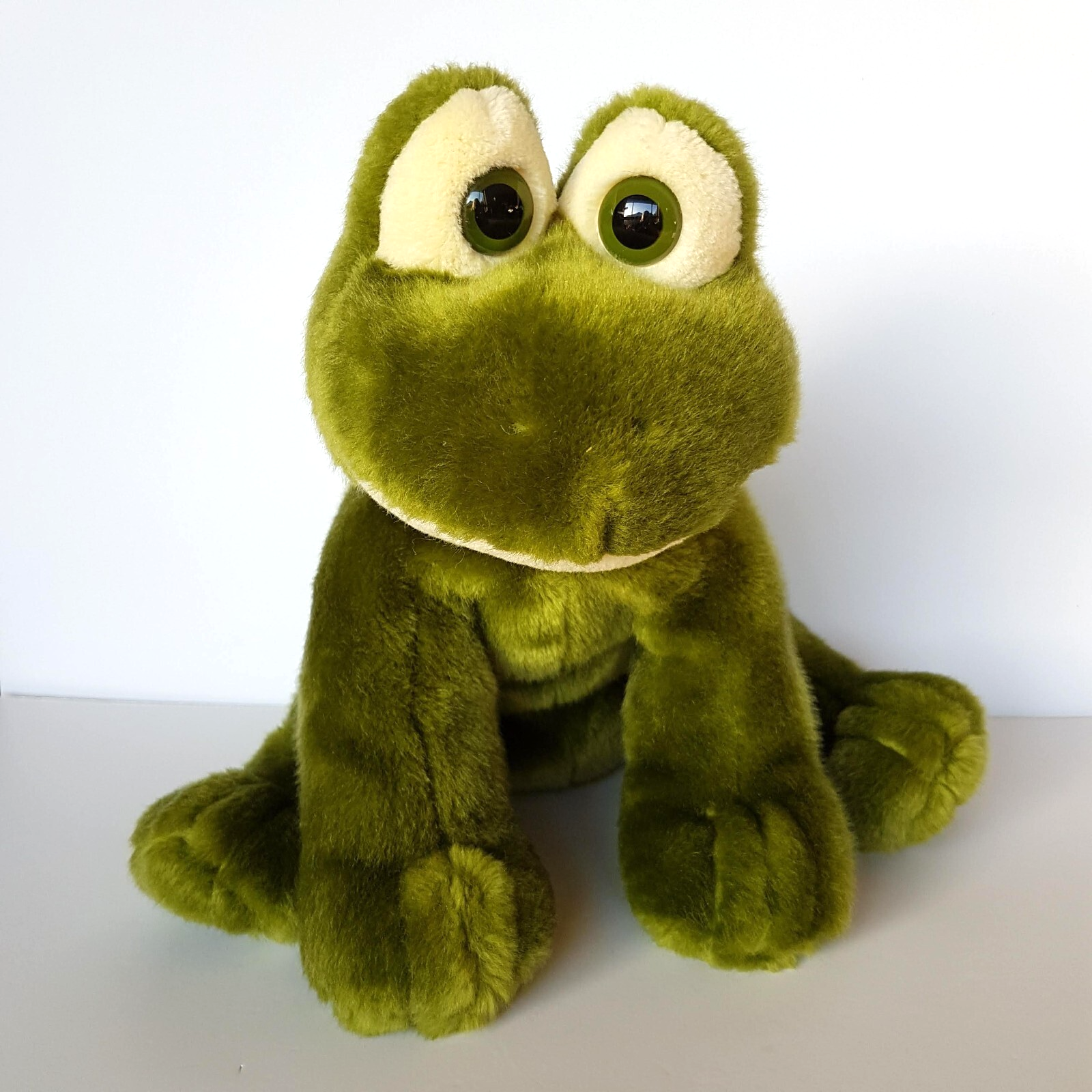 Keel GREEN TREE FROG Plush 25cm Sitting Stuffed Animal Reptile Soft Toy Cuddly3