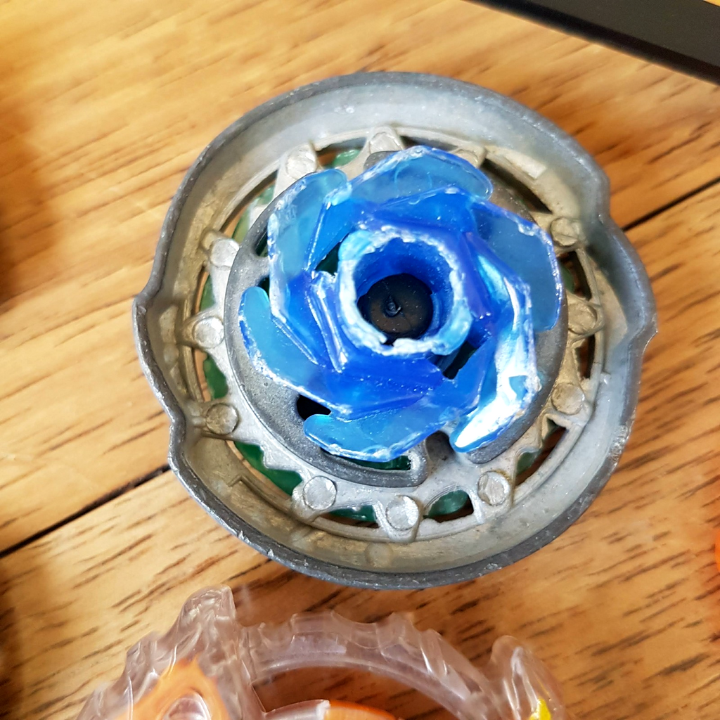 Beyblade Mixed Lot Tops Launchers Ripcords Beys Spinning Toys Action Kids Play10