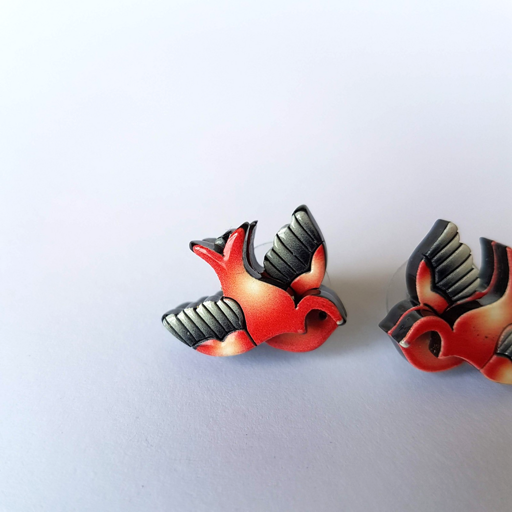 Erstwilder BETTY & BO SPARROW Red Bird Earrings Louisa Camille 2013 Stud 300-5004