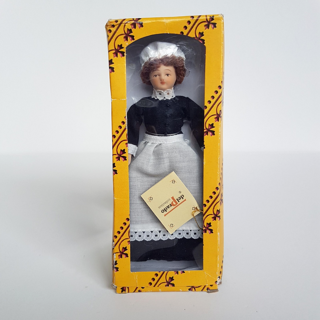 Del Prado Doll House VICTORIAN MAID Housekeeper Doll Black White Collectible0