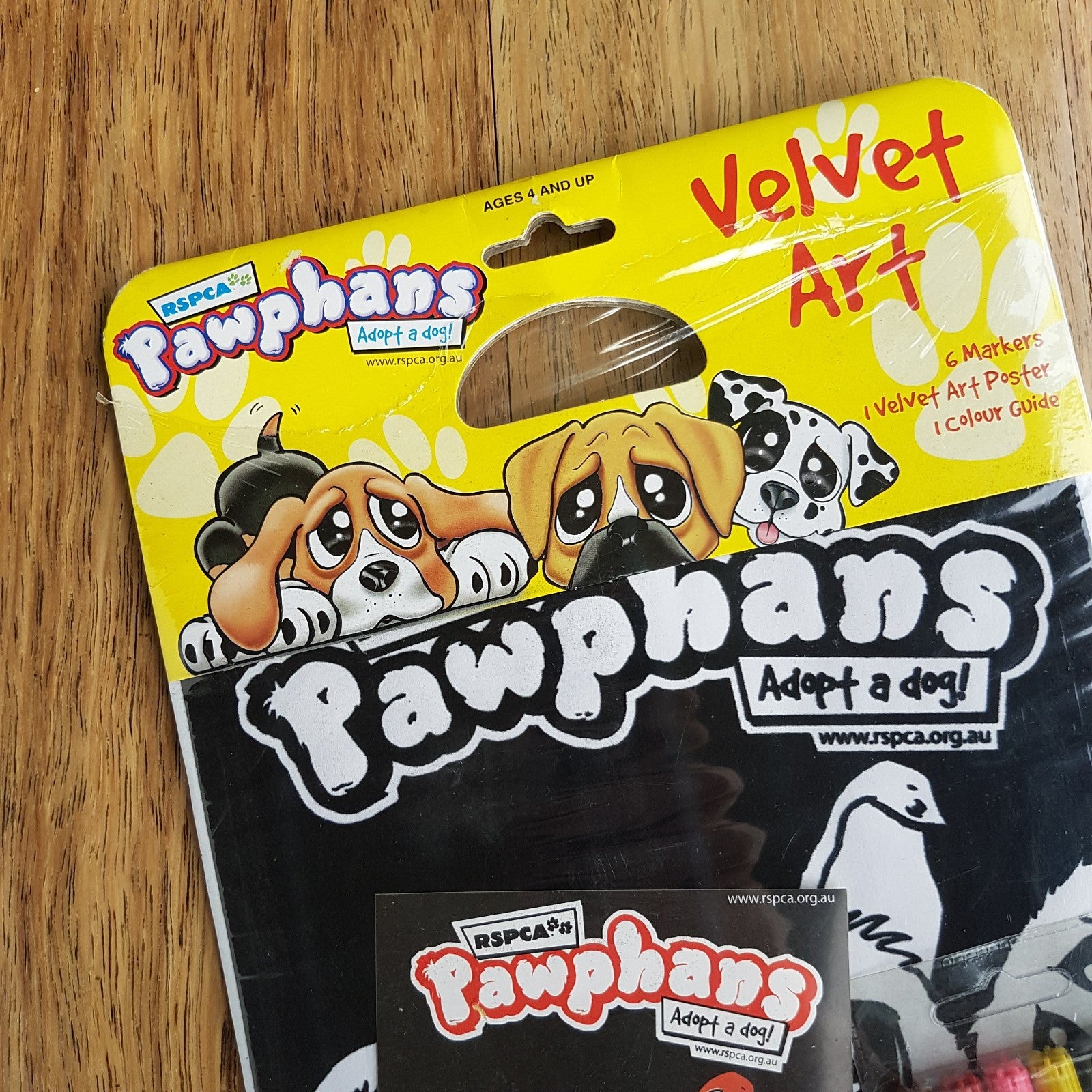 Super Rare PAWPHANS VELVET ART Activity Pack 2006 Collectible RSPCA Adopt A Dog1