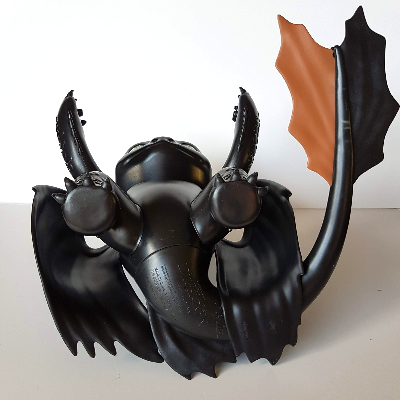 How To Train Your Dragon TOOTHLESS DRINK BOTTLE Cinema Merchandise NO BUCKET Toy11