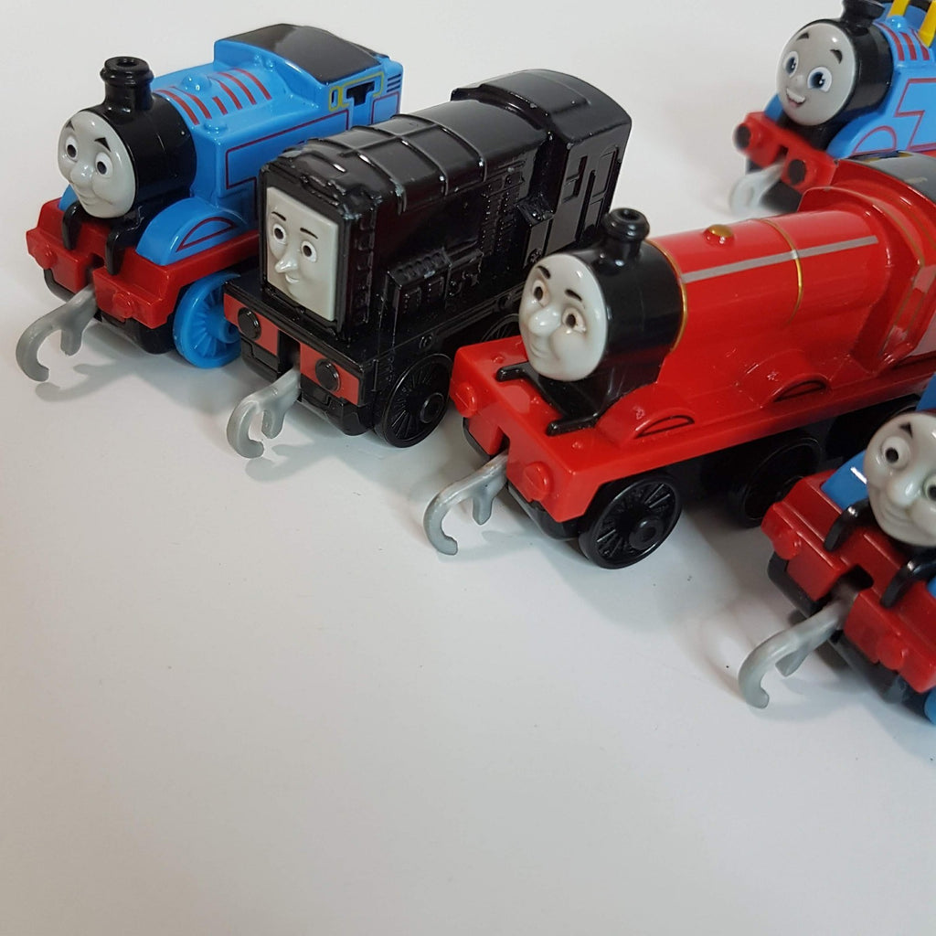 Thomas Die Cast THOMAS DIESEL RED JAMES Train Loco Gullane Activity Toy Bundle6