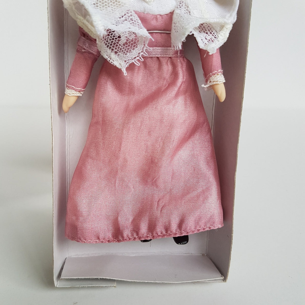 Del Prado Doll House VICTORIAN LADY Doll Daughter Dress BOXED Collectible Toy12