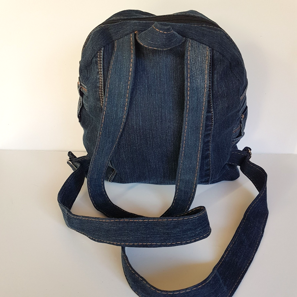 Handmade DENIM JEANS BACKPACK Bag Upcycled Rhinestone Embellished Vienus Jeans8