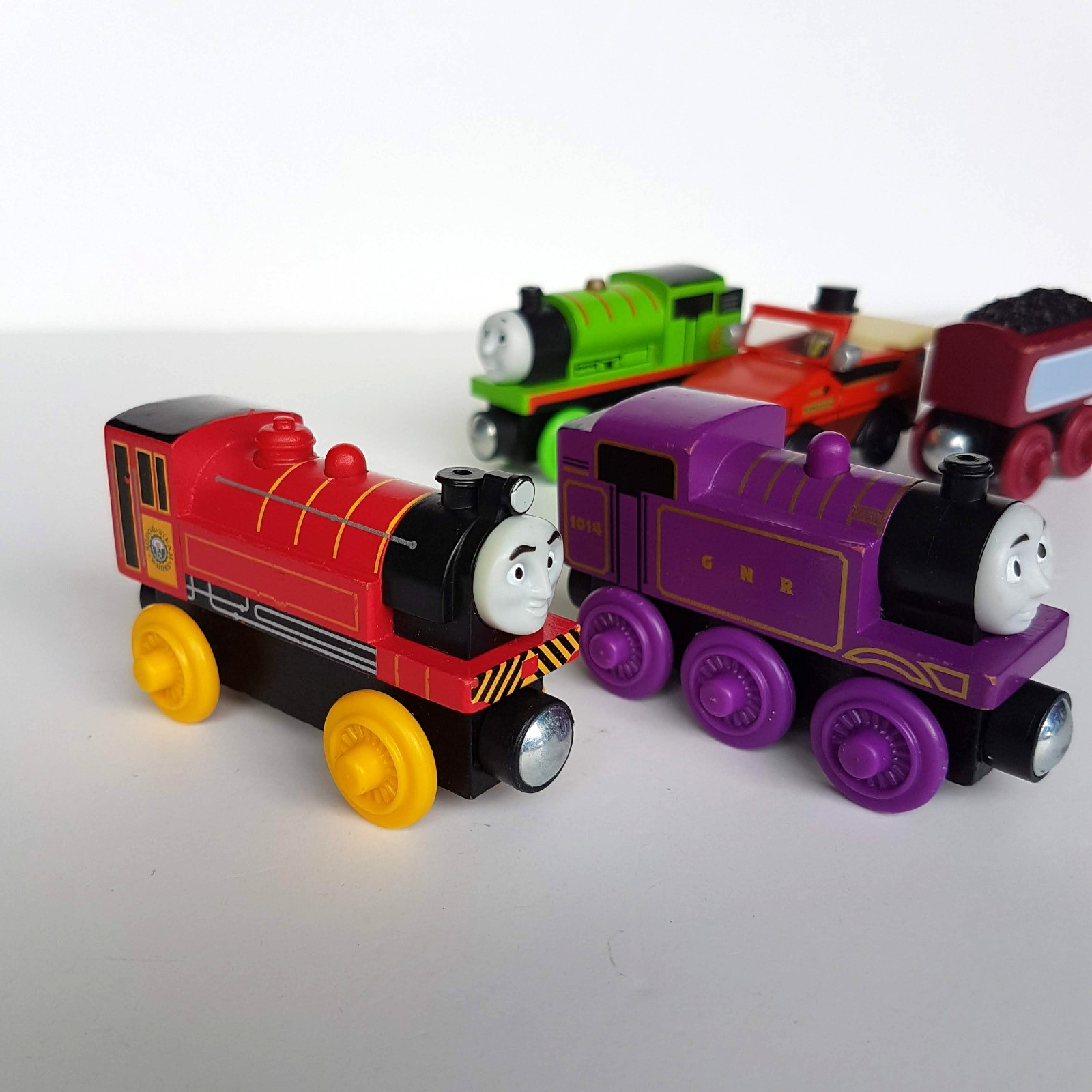 Thomas Wooden PERCY VICTOR RYAN WINSTON CAITLIN'S TENDER Train Magnet Loco Toy3