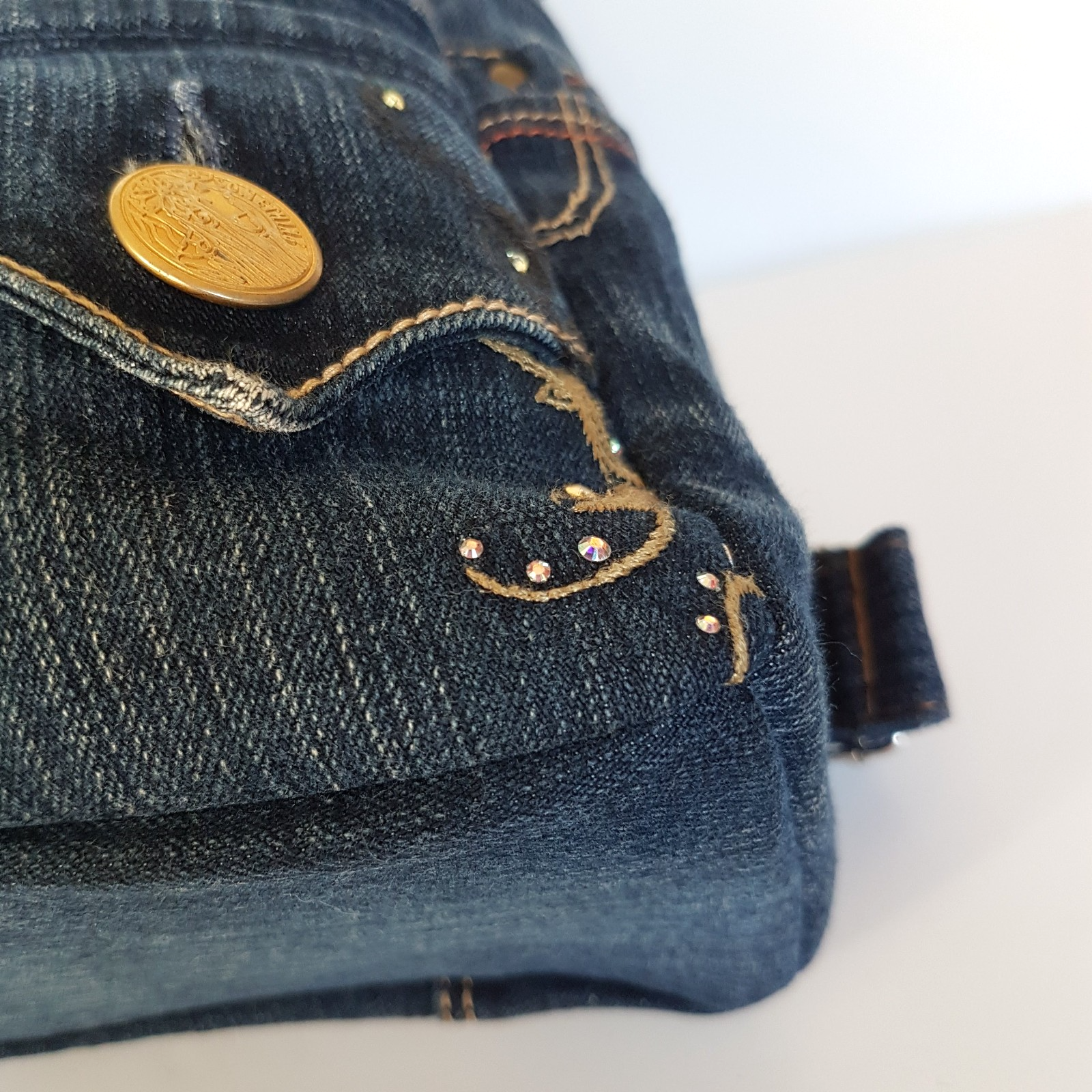 Handmade DENIM JEANS BACKPACK Bag Upcycled Rhinestone Embellished Vienus Jeans14