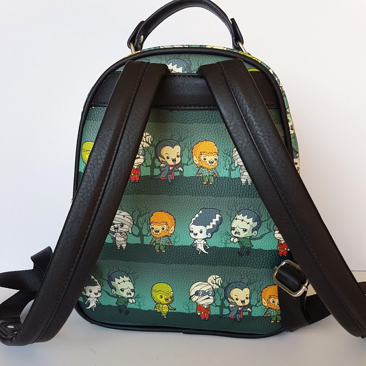 Loungefly UNIVERSAL MONSTERS Backpack Bag Halloween Dracula Gothic Horror6