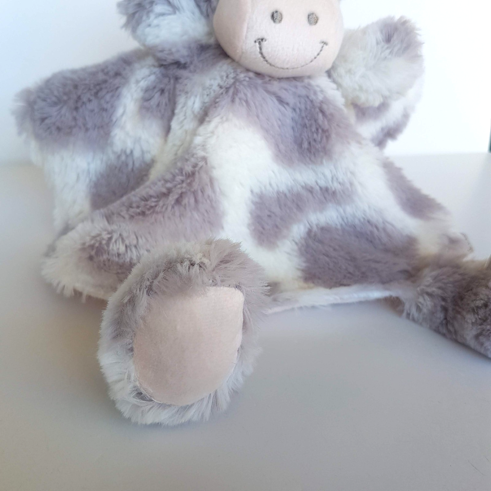 Ollie & Paige GIRAFFE Grey Lovey Plush Security Comforter Sleep Cute Soft Toy2