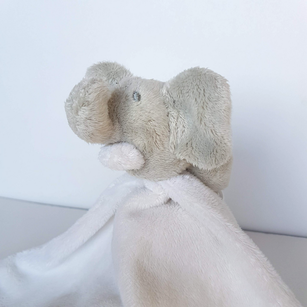 Bebe by Minihaha ELEPHANT Lovey Plush Security Comforter Sleep Blanket Soft Toy1
