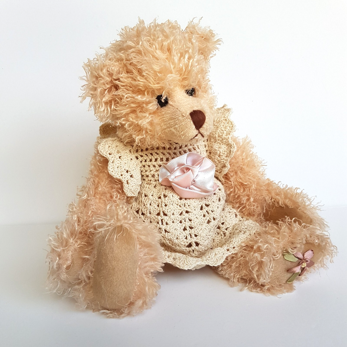 Settler Bears LACE ROSE TEDDY Bear 33cm Plush JOINTED Soft Toy Stuffed Animal0