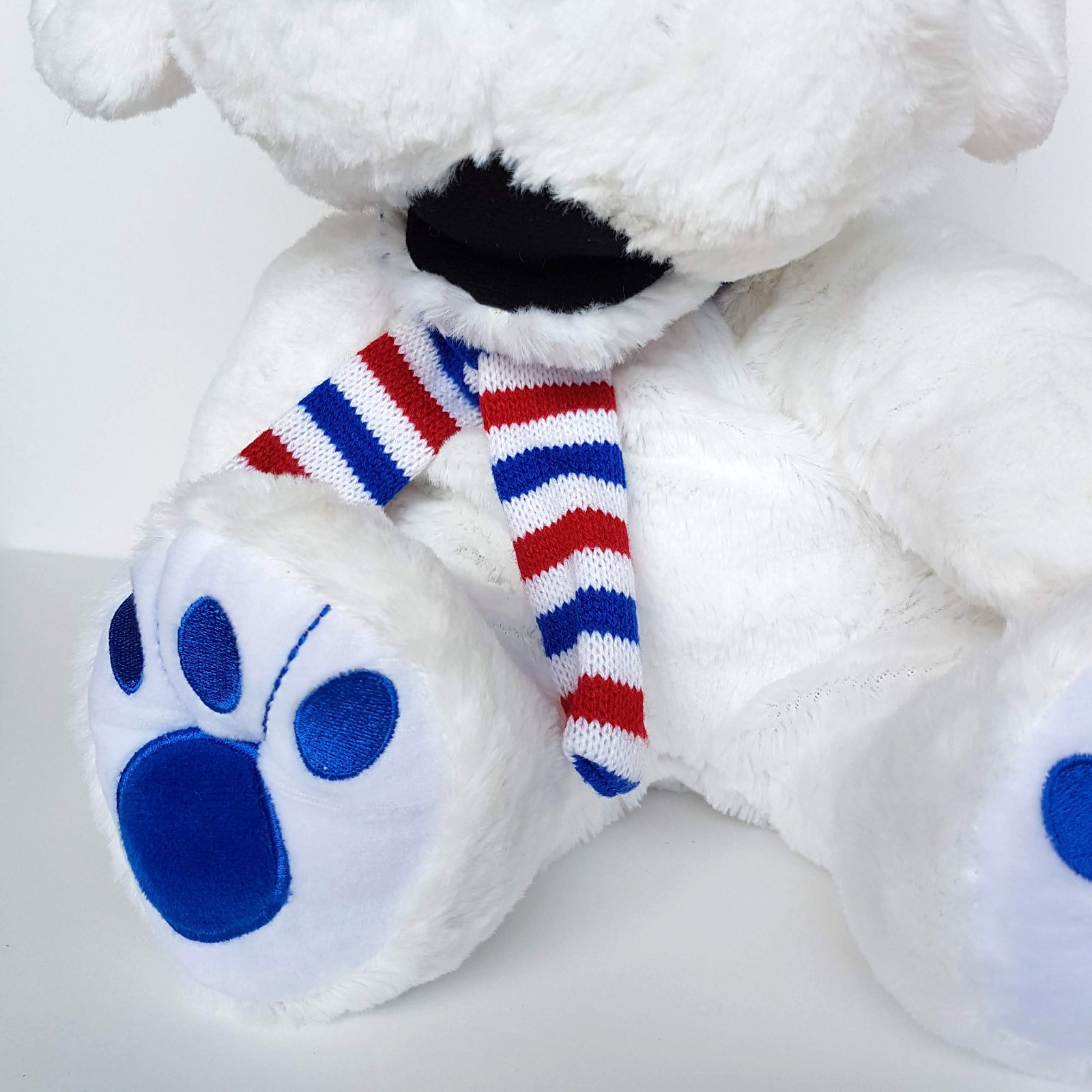 AFL WESTERN BULLDOGS Football Backpack Plush Dog Kids Bag Footy Merchandise Toy2