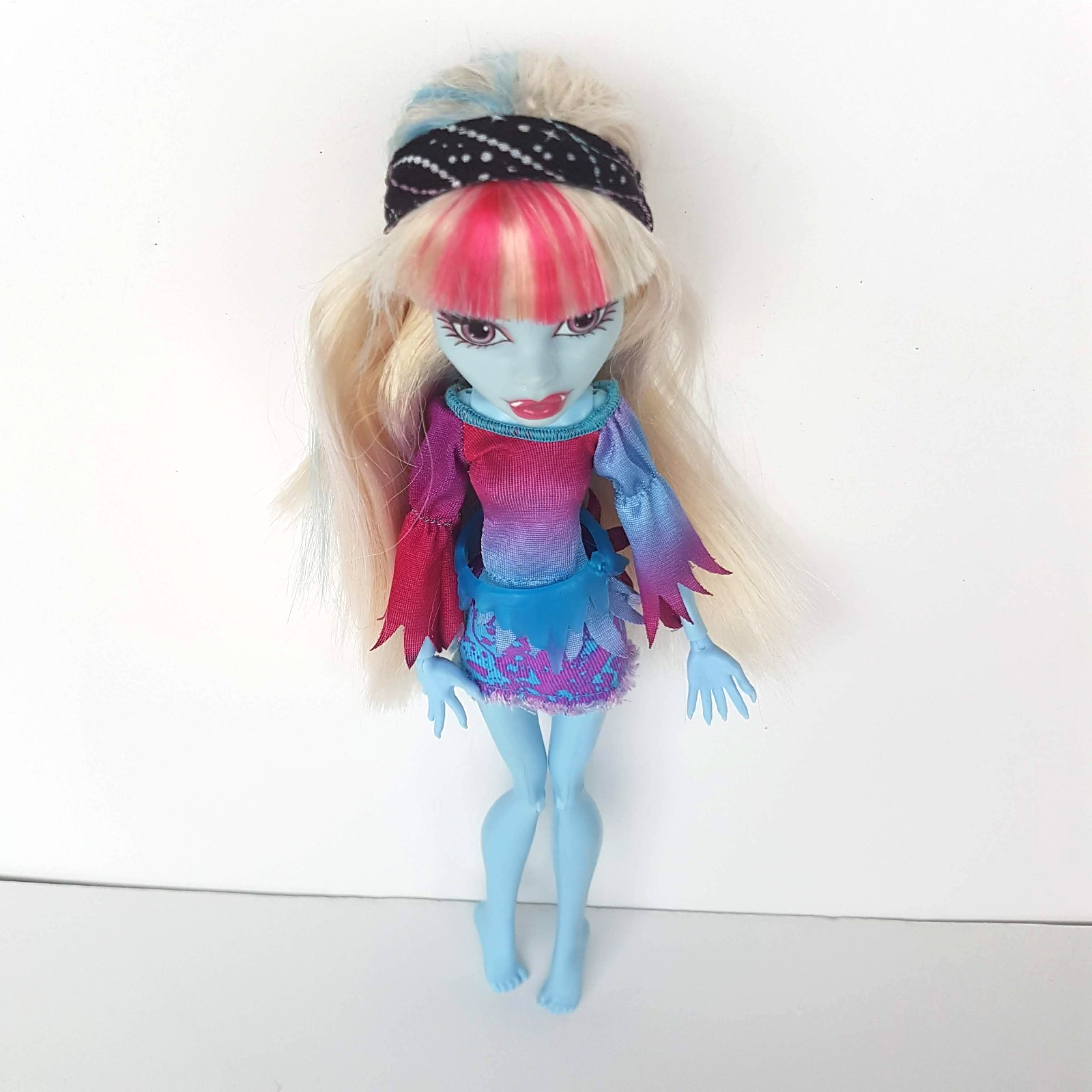 Monster High ABBEY BOMINABLE Music Festival Mattel Blue Fashion Doll Outfit Toy3