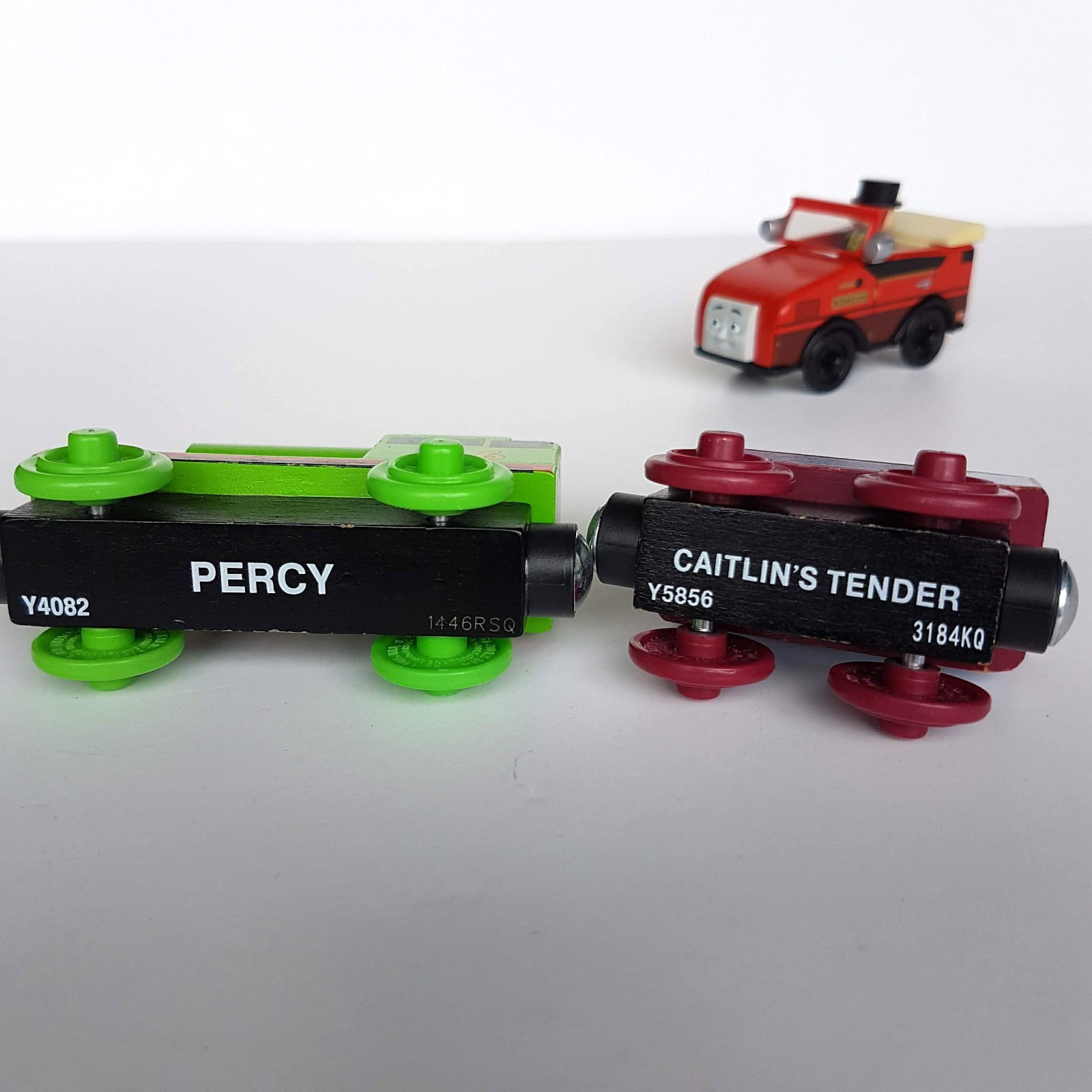 Thomas Wooden PERCY VICTOR RYAN WINSTON CAITLIN'S TENDER Train Magnet Loco Toy7