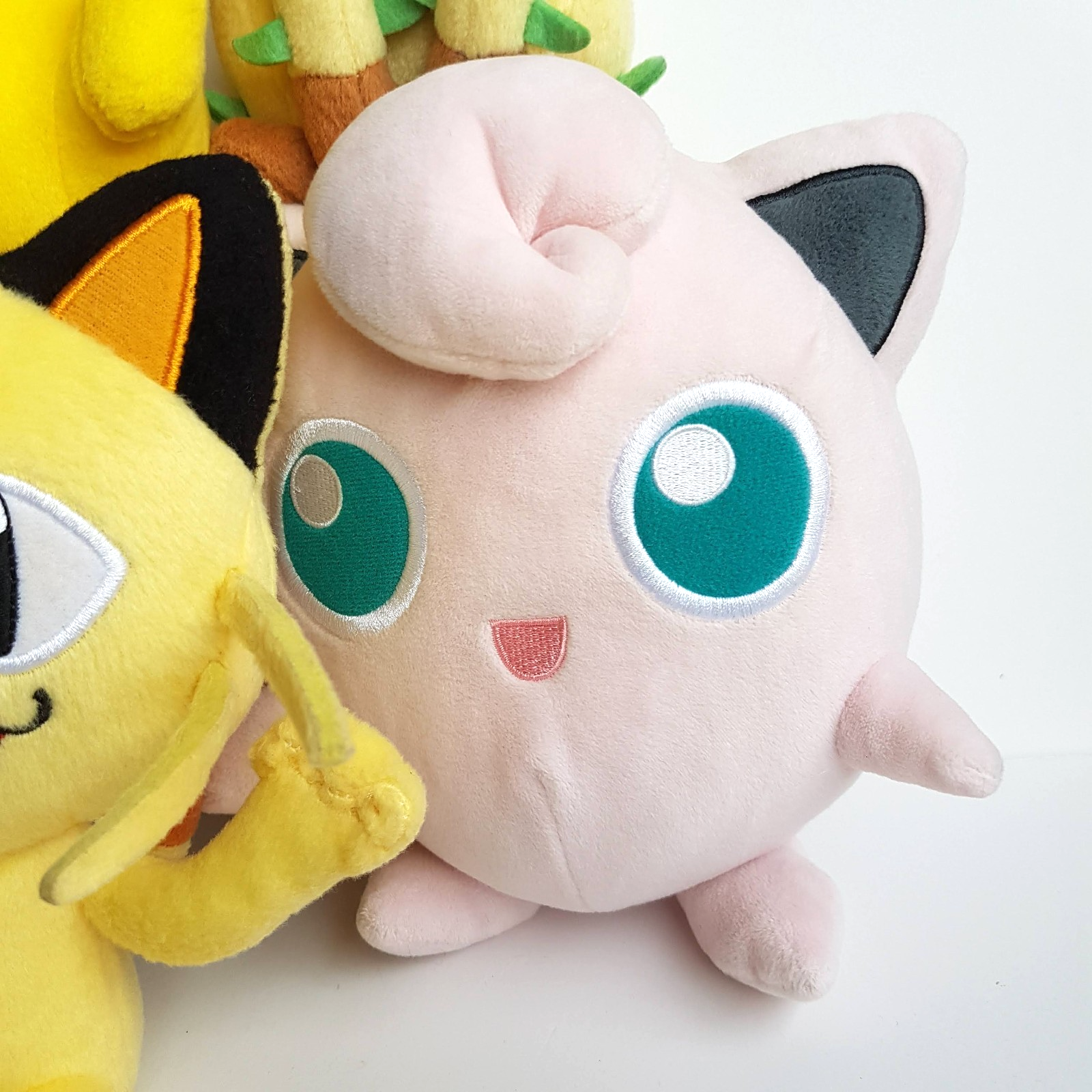 POKEMON PLUSH LOT Meowth Leafeon Wombbuffet Pikachu Jigglypuff Nintendo Soft Toy4