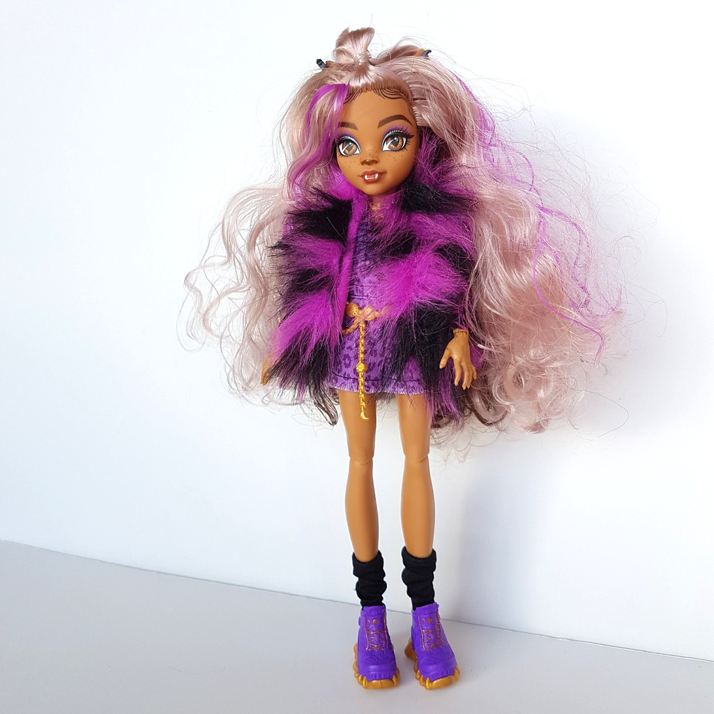 Monster High CLAWDEEN Doll Faboolous Friends Wolf 2022 Mattel Fashion Doll Dress4