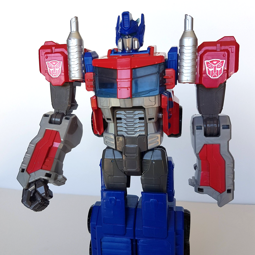 Transformer 27cm OPTIMUS PRIME BUMBLEBEE MEGATRON Robot Action Figure Lot1